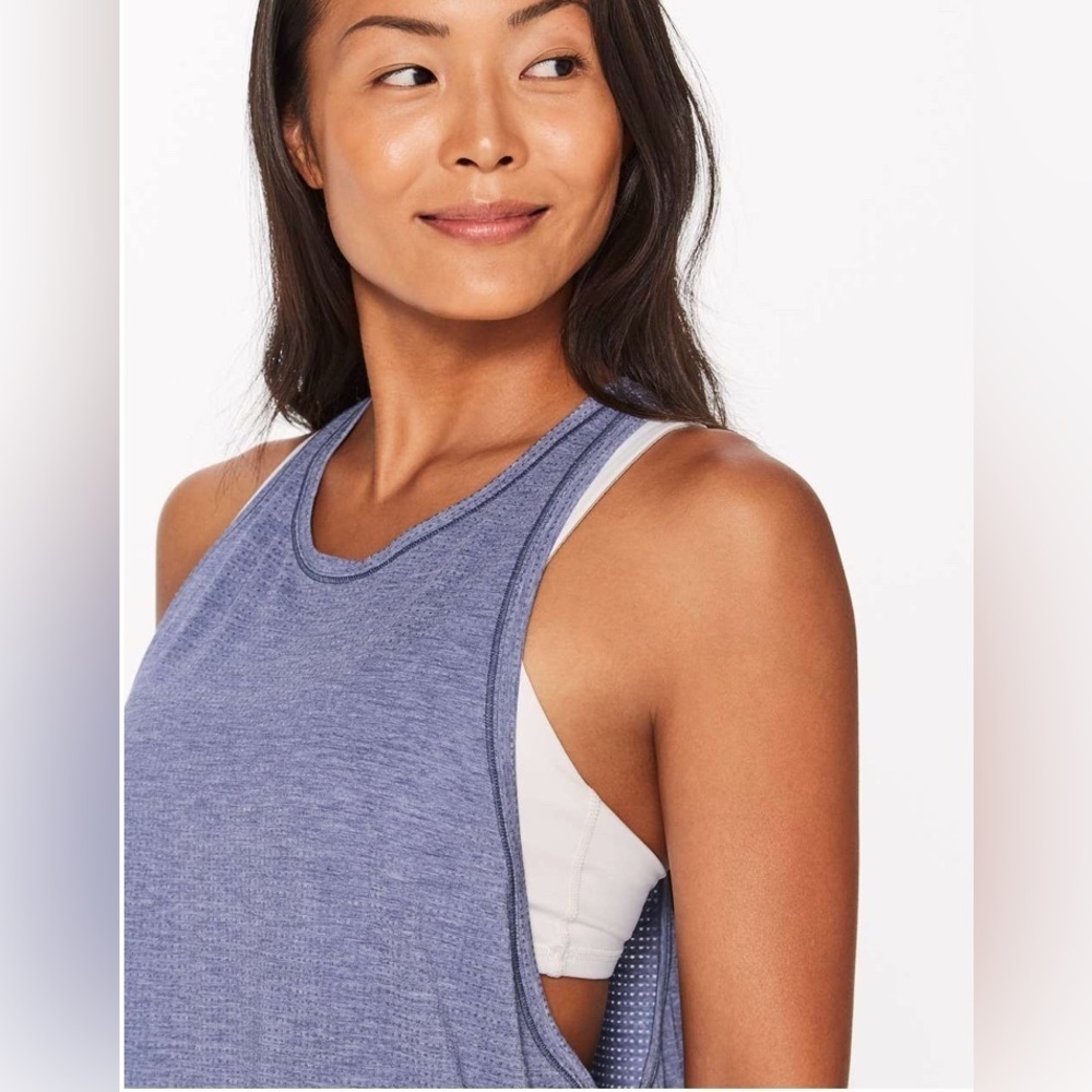 Lululemon Plank To Pike Tank
Heathered Twilight Blue / Twilight Blue - Picture 3 of 9